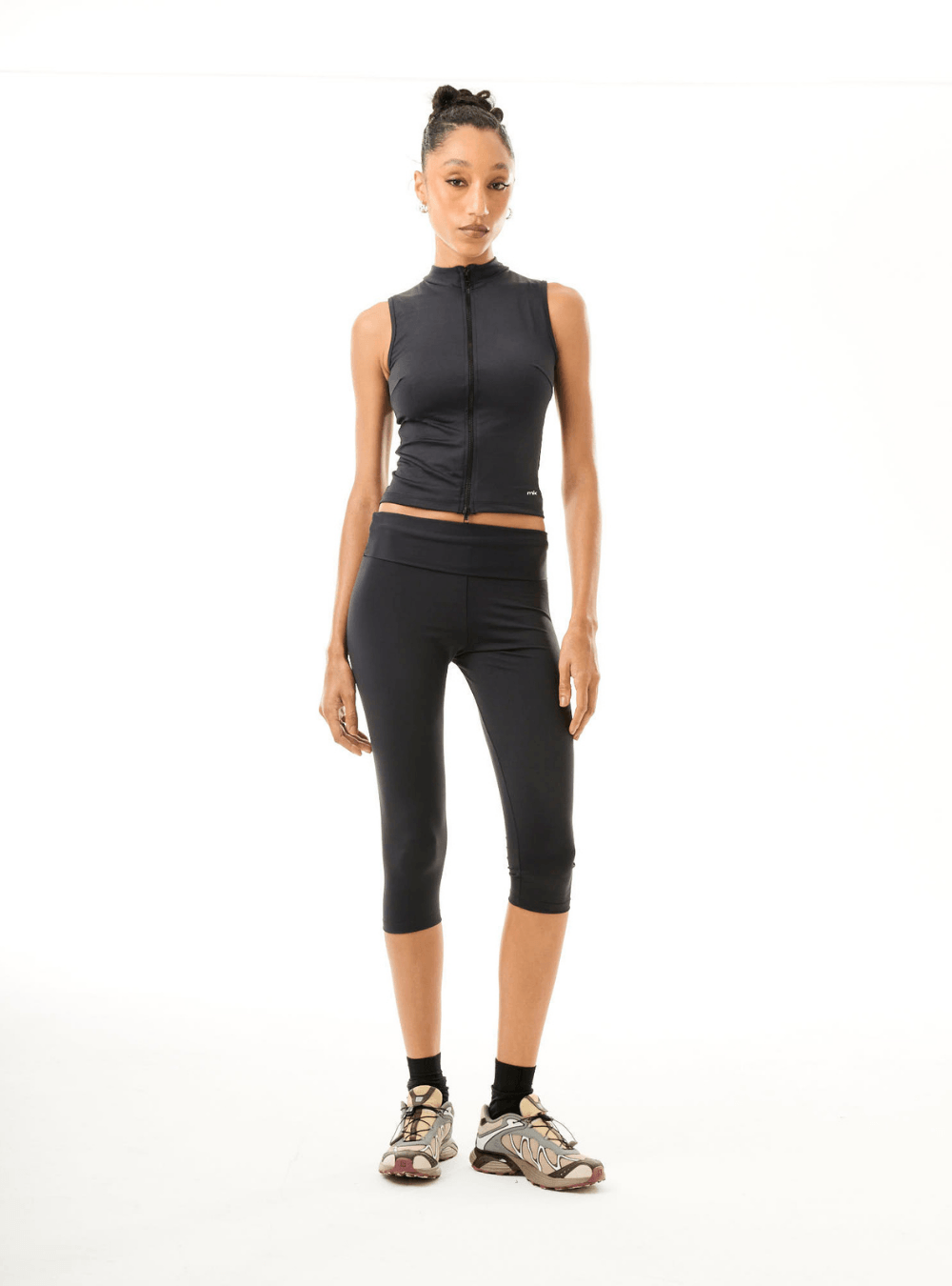 TOP_RACER_CALCA_CAPRI_NOIR_1512
