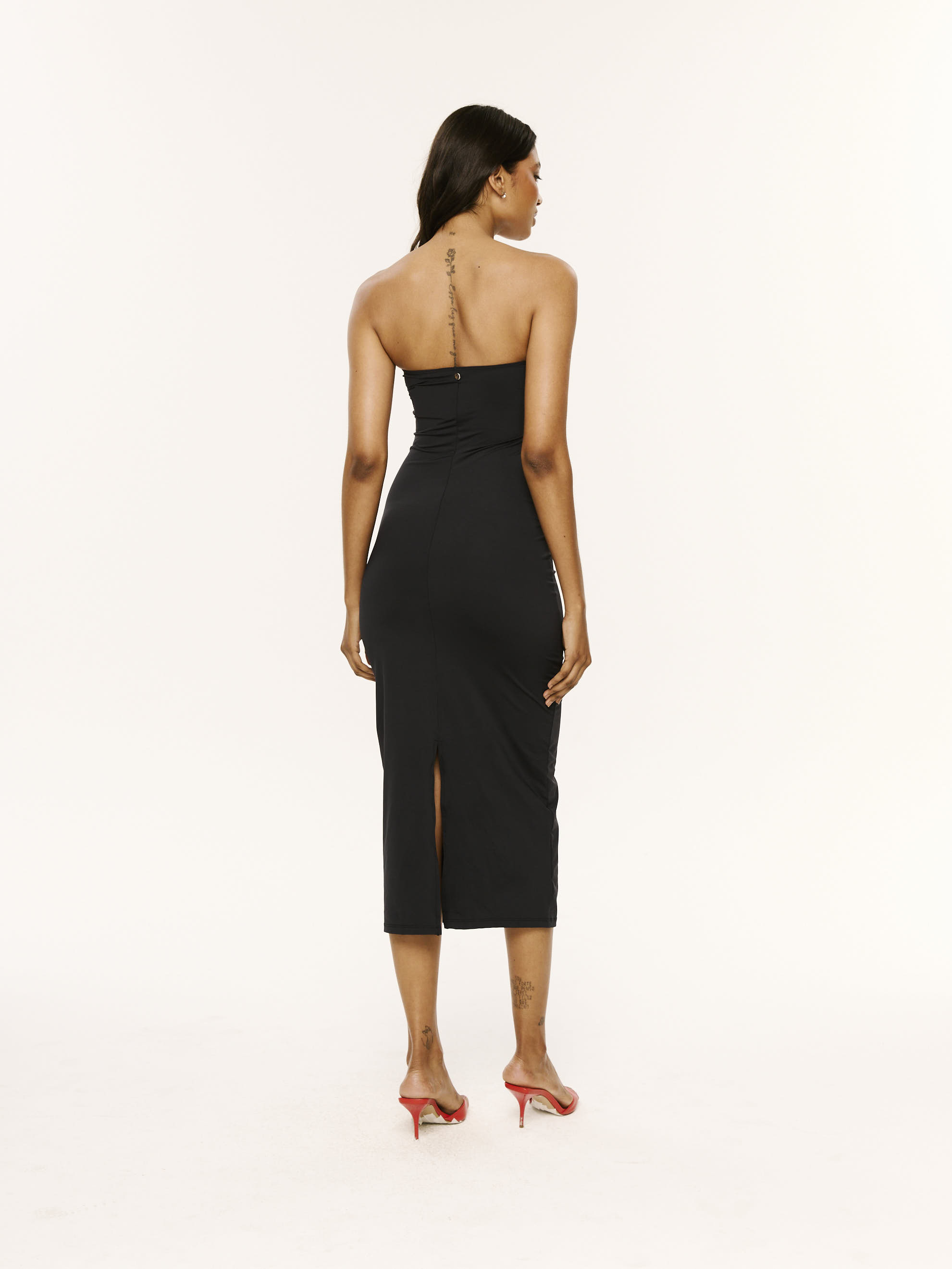 VESTIDO_SKIN_MID_PRETO_2